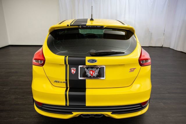 Used 2017 Ford Focus ST w/ Equipment Group 402A image 15