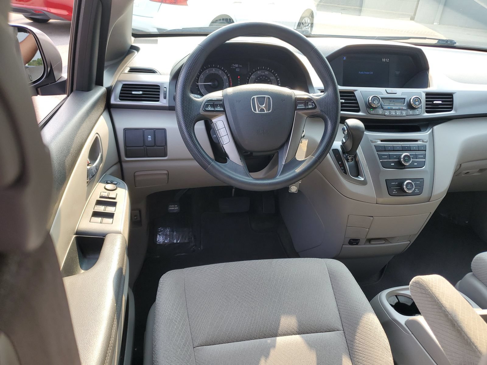 Used 2015 Honda Odyssey LX image 10