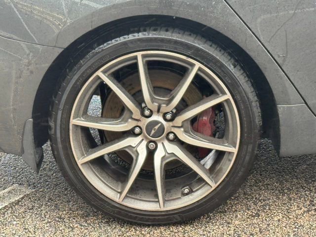 Used 2025 Genesis G70 2.5T image 12