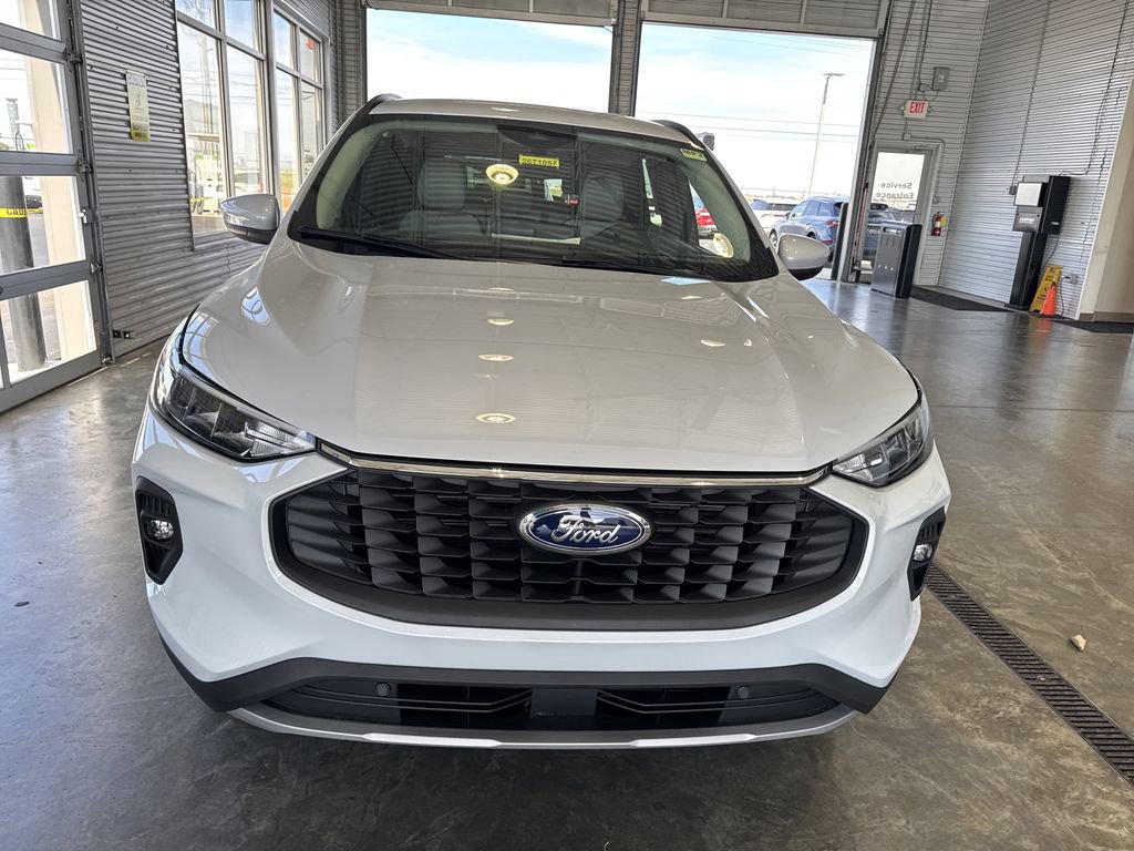 New 2026 Ford Escape SE image 24