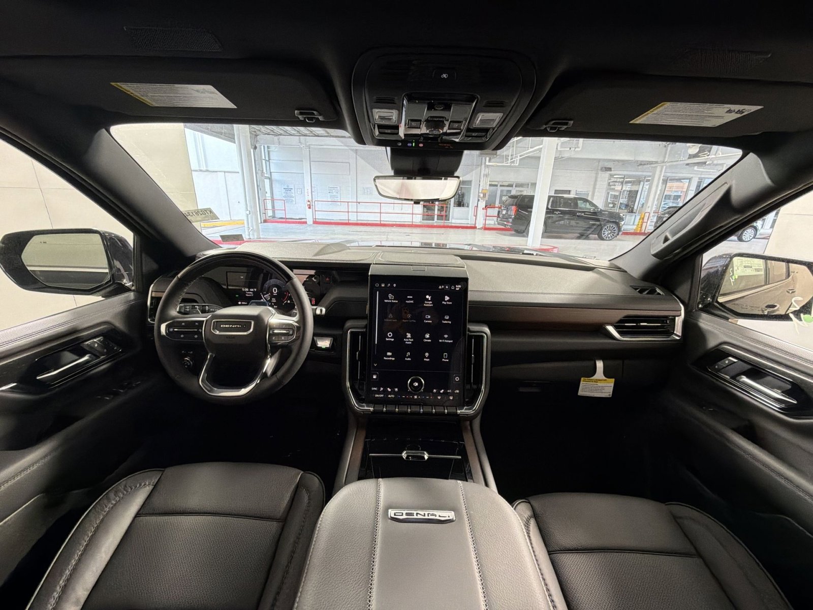 New 2026 GMC Yukon Denali w/ Denali Reserve Package image 23