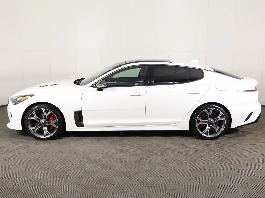 Used 2019 Kia Stinger GT2 AWD/4WD image 23
