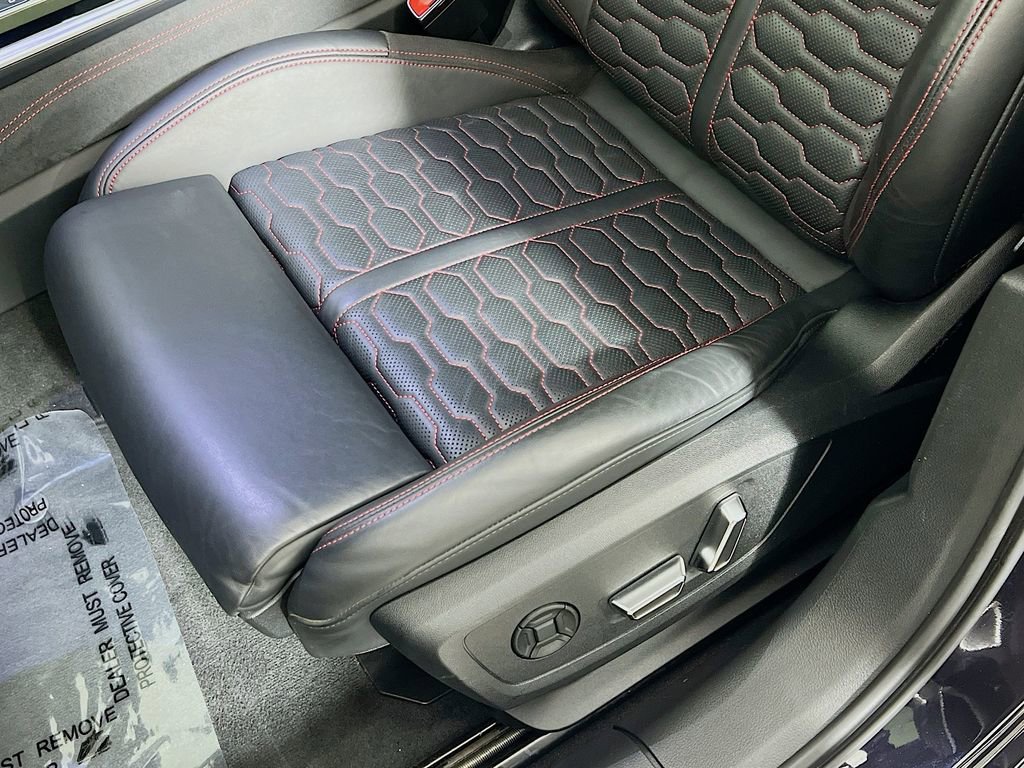 Used 2022 Audi RS 6 image 20