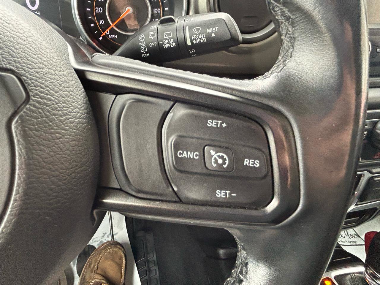 Used 2018 Jeep Wrangler Unlimited Sport S AWD/4WD image 22
