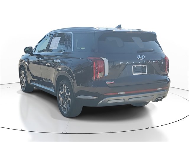 Used 2023 Hyundai Palisade SEL image 3