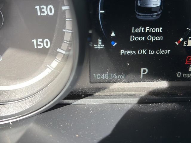 Used 2017 Land Rover Discovery HSE image 20