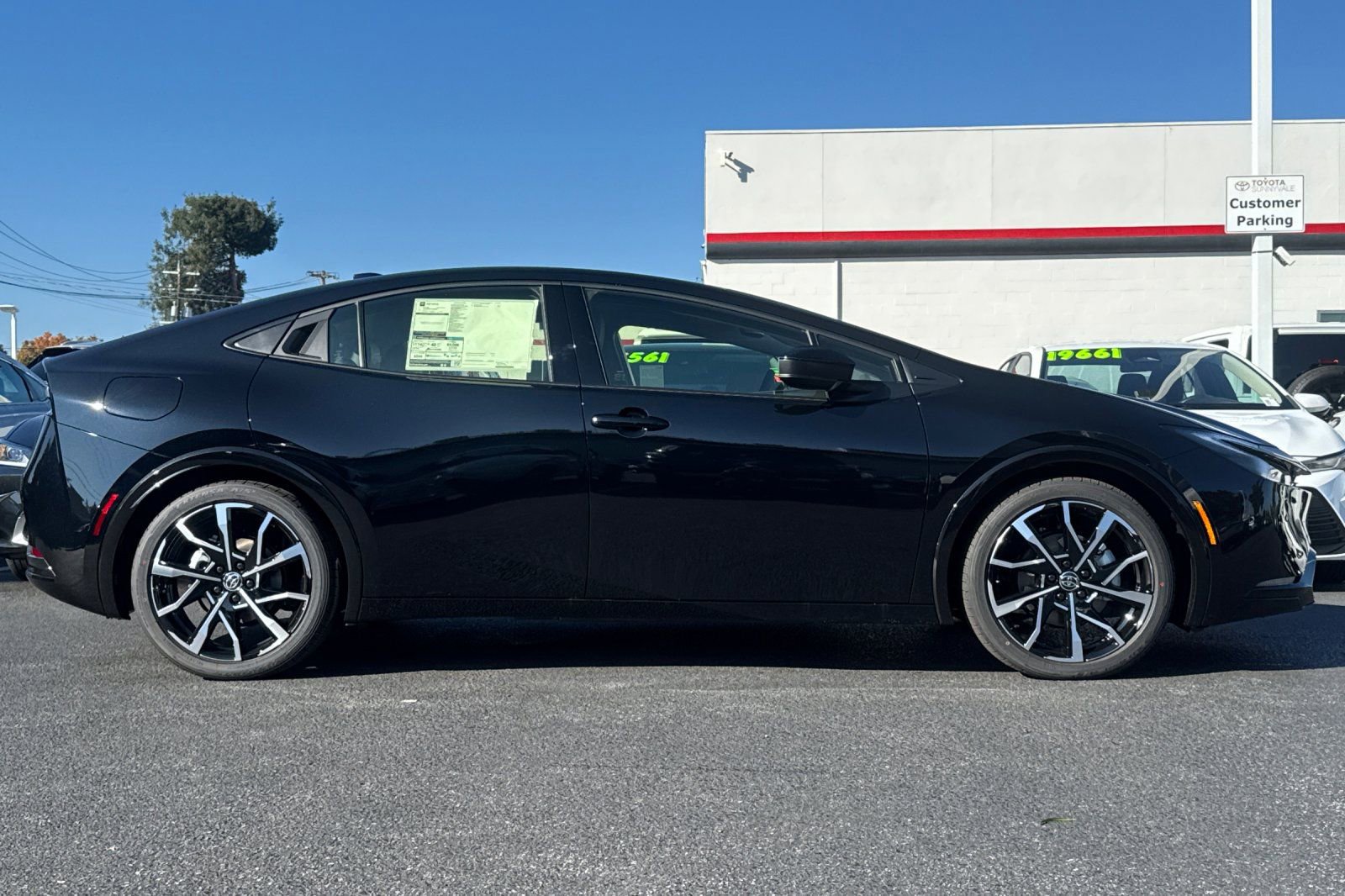 New 2026 Toyota Prius Plug-In Hybrid image 9