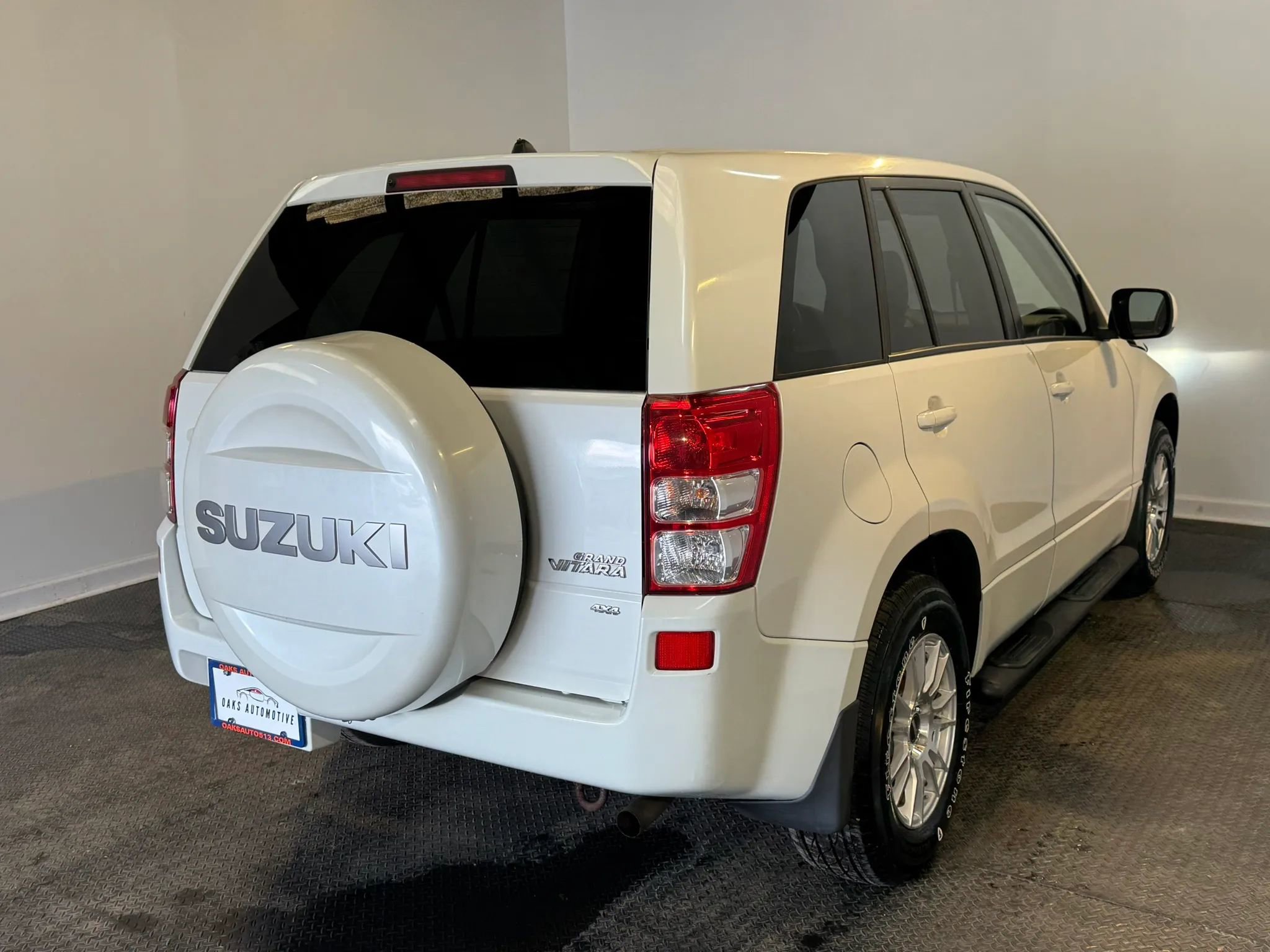 Used 2011 Suzuki Grand Vitara Premium image 6