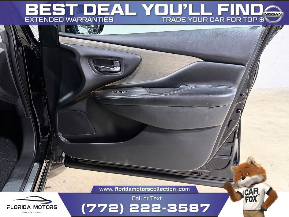 Used 2015 Nissan Murano Platinum w/ Platinum Technology Package FWD image 16