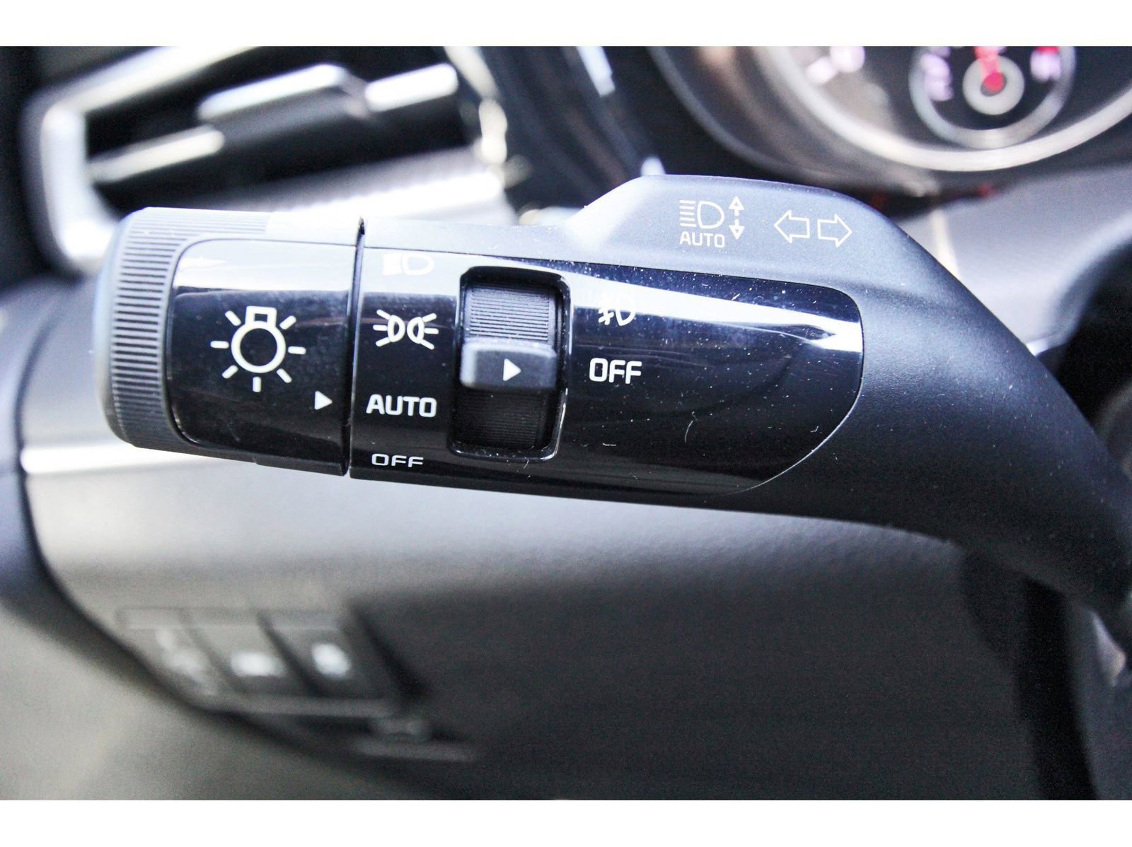 Used 2024 Kia K5 GT-Line w/ GT-Line Premium Package image 17