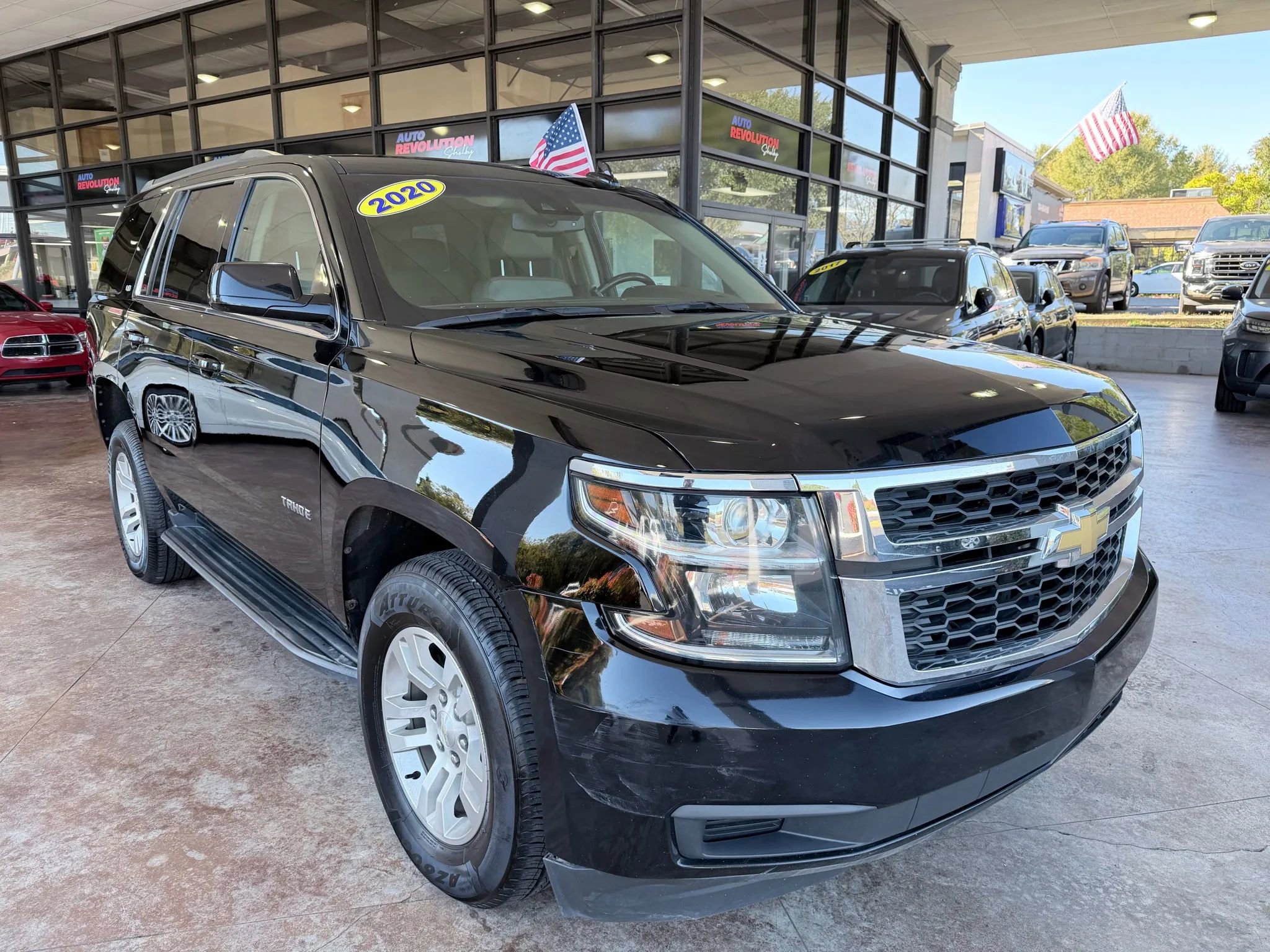 Used 2020 Chevrolet Tahoe LT image 1