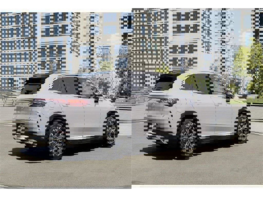 New 2025 Mercedes-Benz EQE 350+ 4MATIC SUV image 20