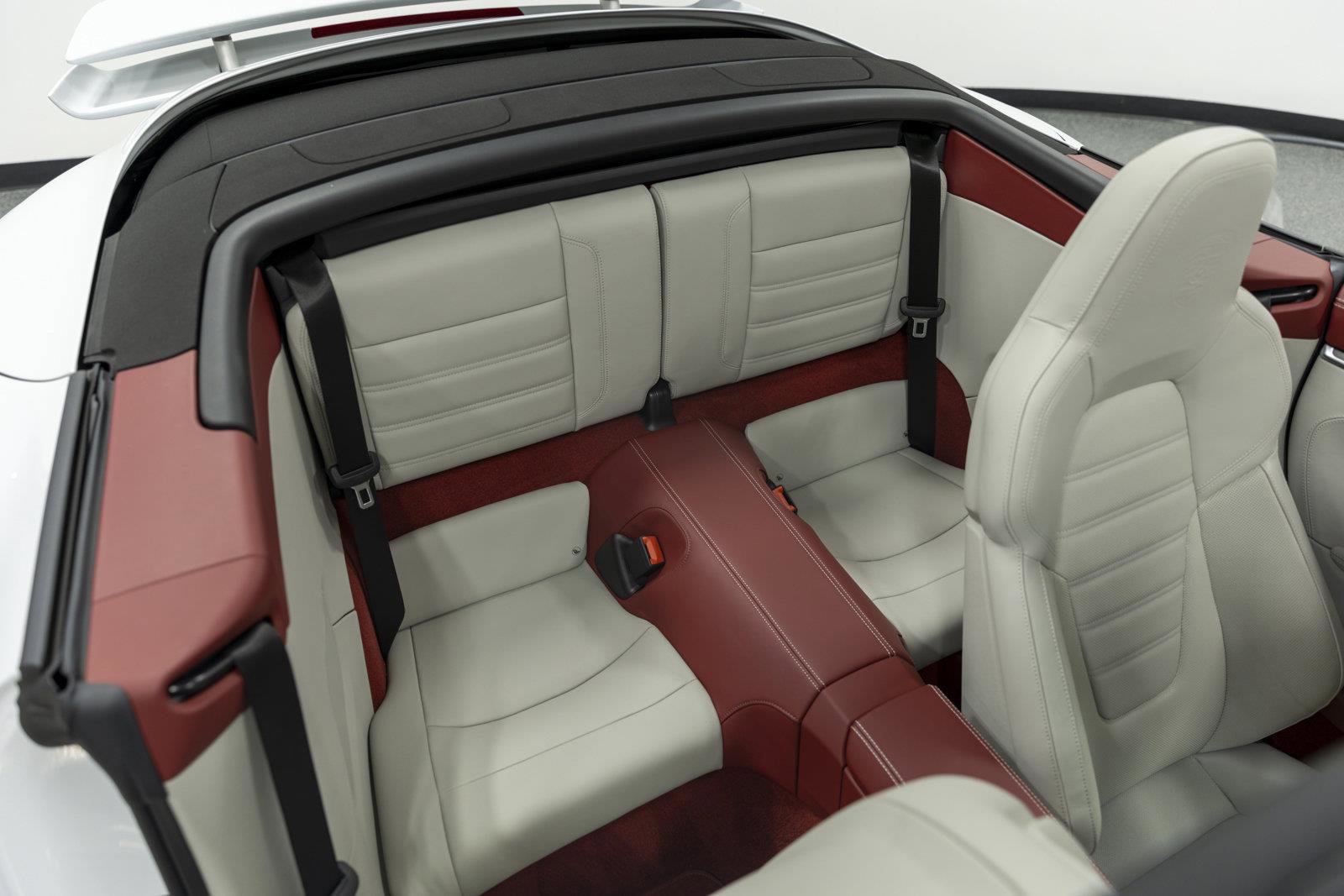 Used 2022 Porsche 911 Turbo S image 47