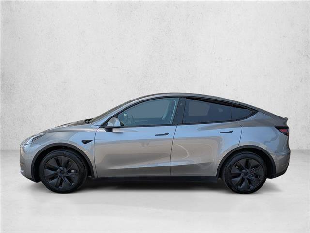 Used 2024 Tesla Model Y Long Range AWD/4WD image 8