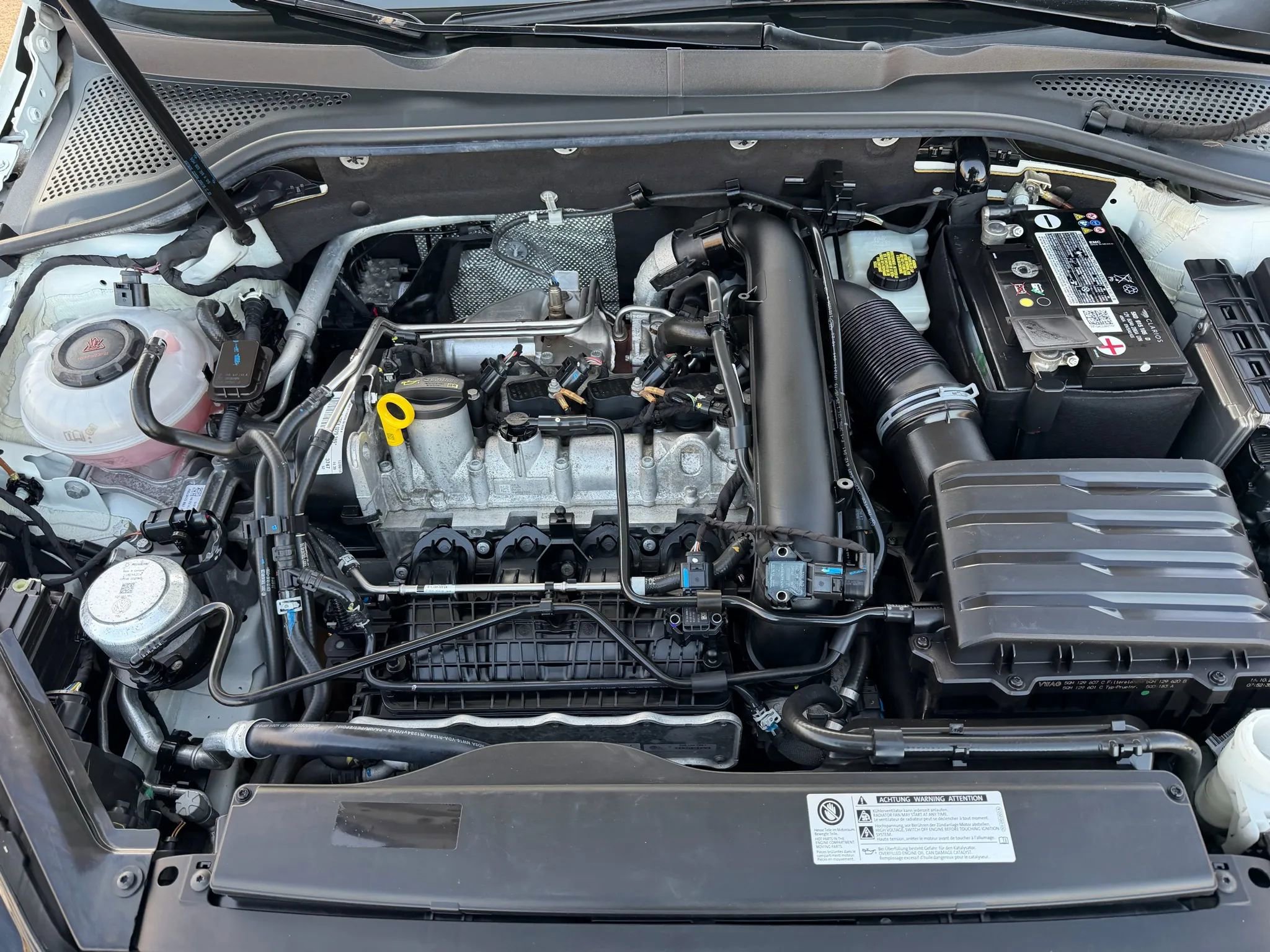 Used 2020 Volkswagen Golf 4-Door image 35