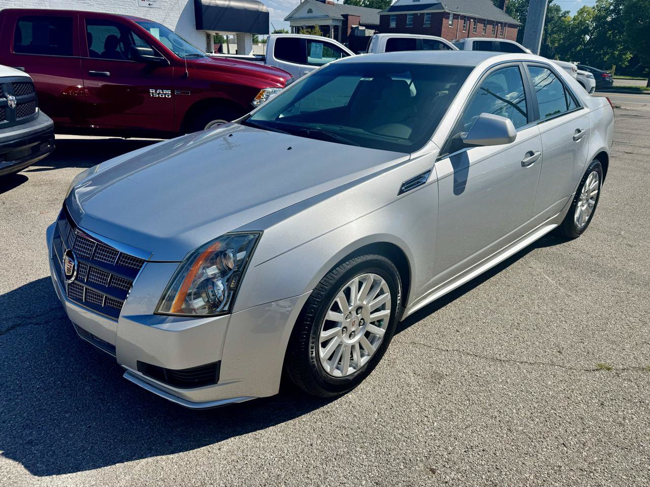 Used 2010 Cadillac CTS Sedan RWD image 3