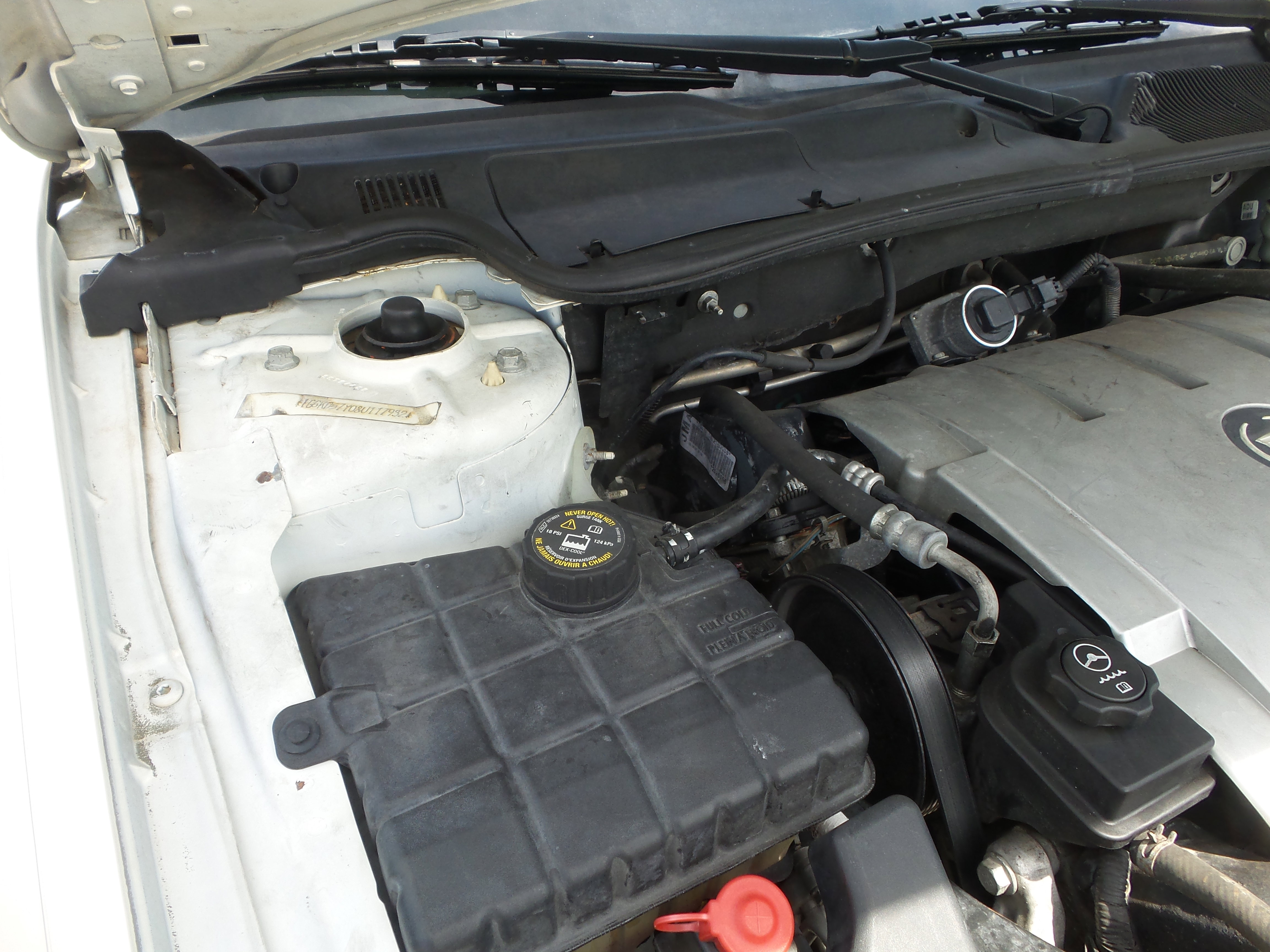 Used 2008 Cadillac DTS FWD image 25