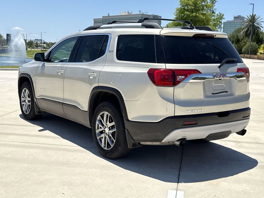 Used 2017 GMC Acadia SLT FWD image 10