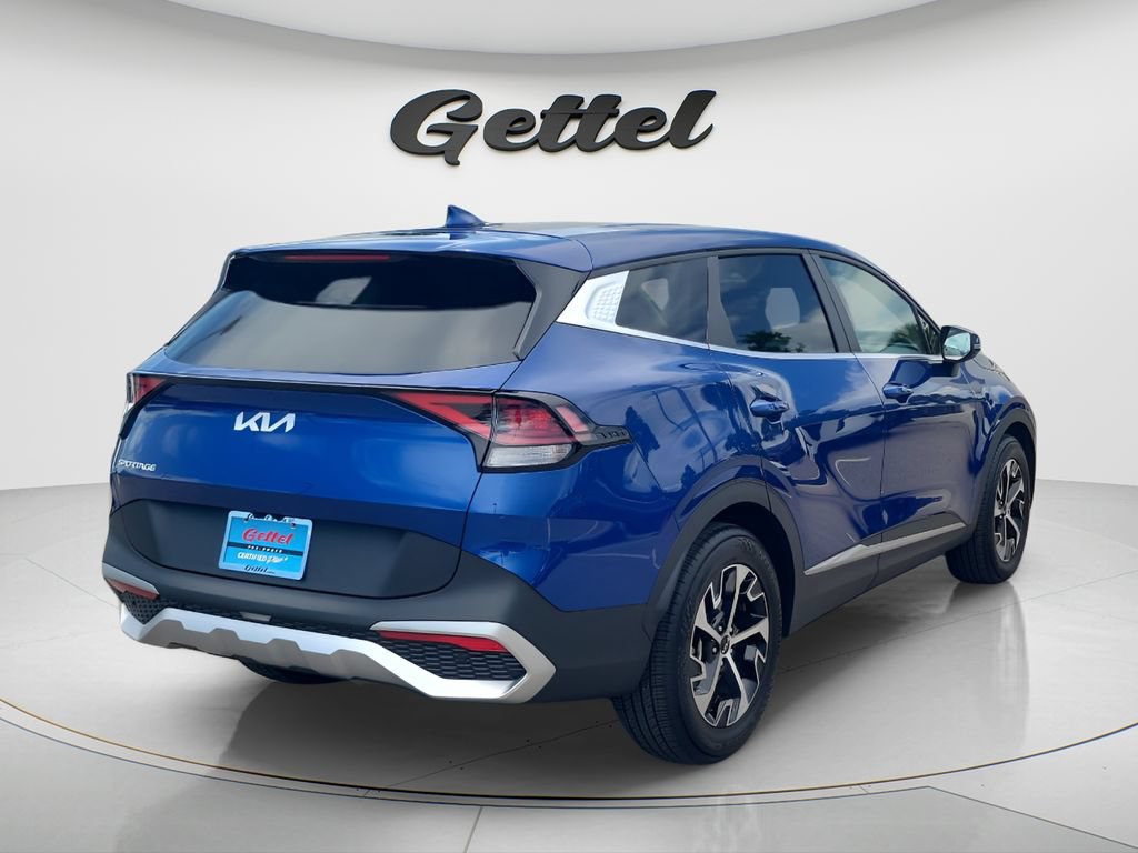 Used 2025 Kia Sportage EX FWD image 8