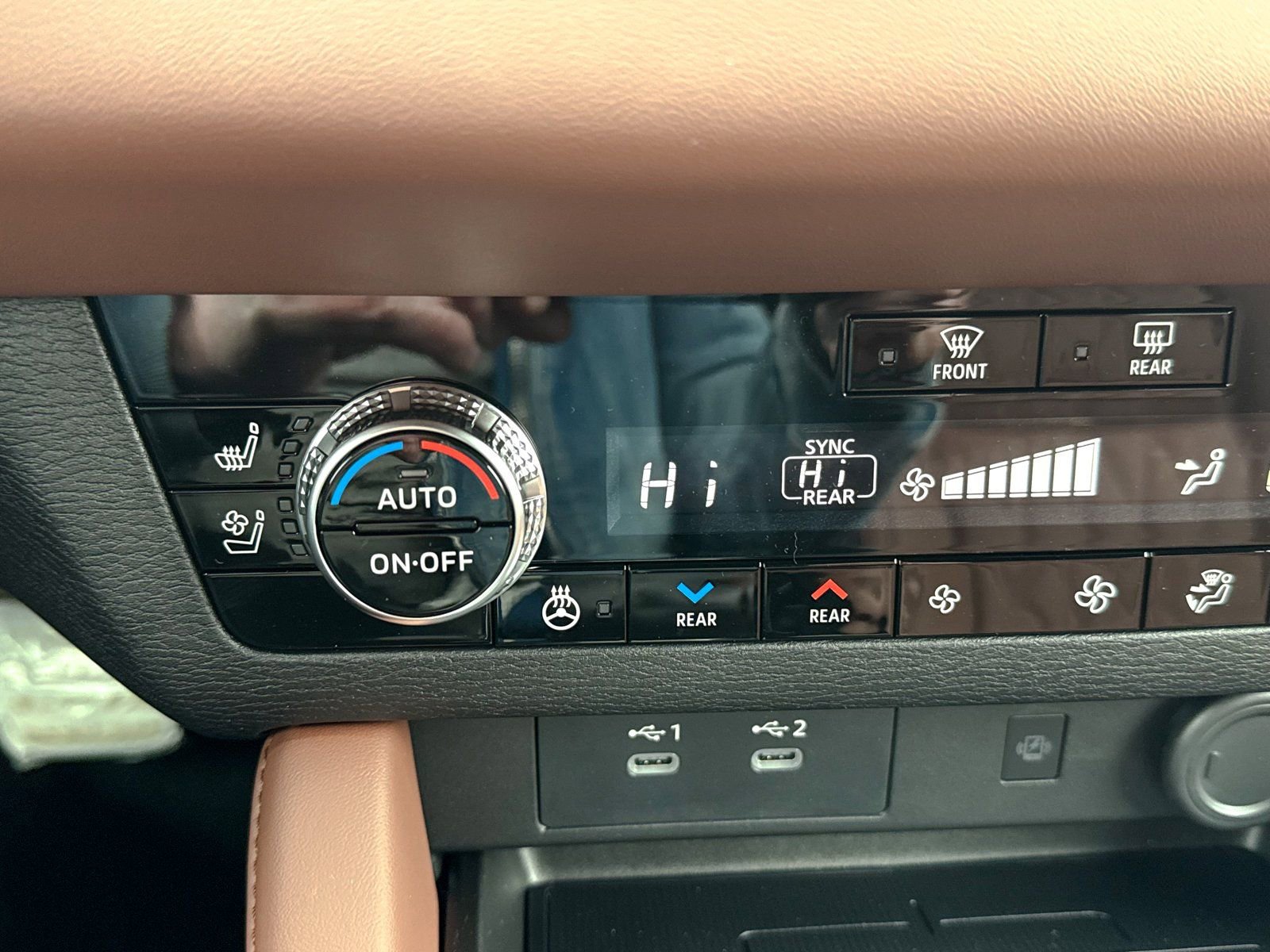 New 2025 Mitsubishi Outlander SEL image 37