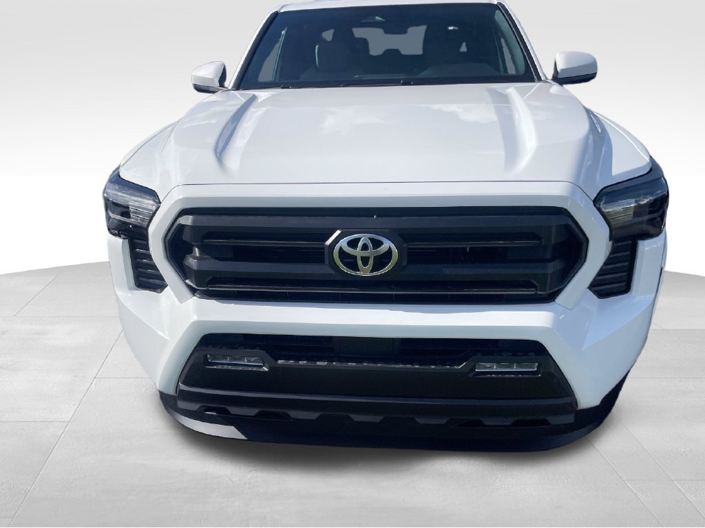 New 2026 Toyota Tacoma SR5 AWD/4WD image 14