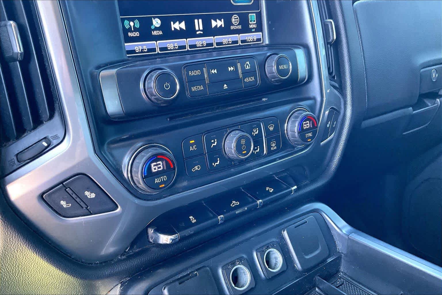 Used 2017 Chevrolet Silverado 1500 LT w/ All Star Edition AWD/4WD image 33