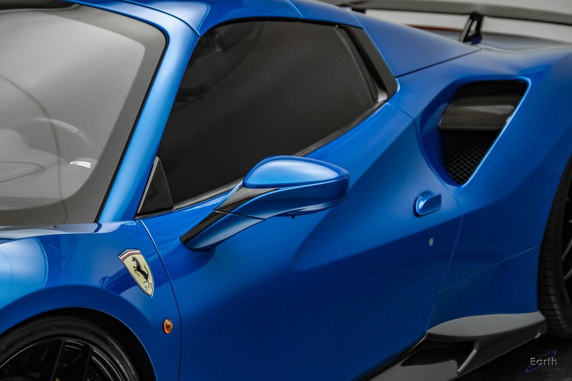 Used 2017 Ferrari 488 Spider RWD image 37