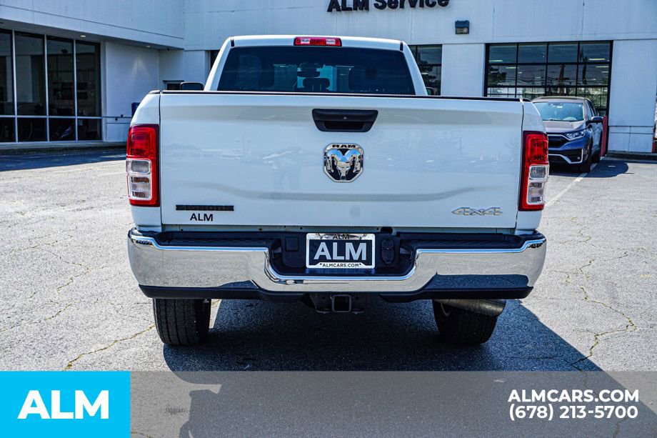 Used 2024 RAM 3500 Big Horn AWD/4WD image 11