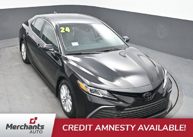 Used 2024 Toyota Camry LE FWD image 26