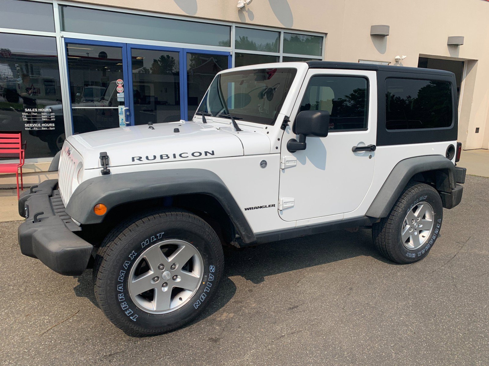 Used 2011 Jeep Wrangler Rubicon w/ Dual Top Group
