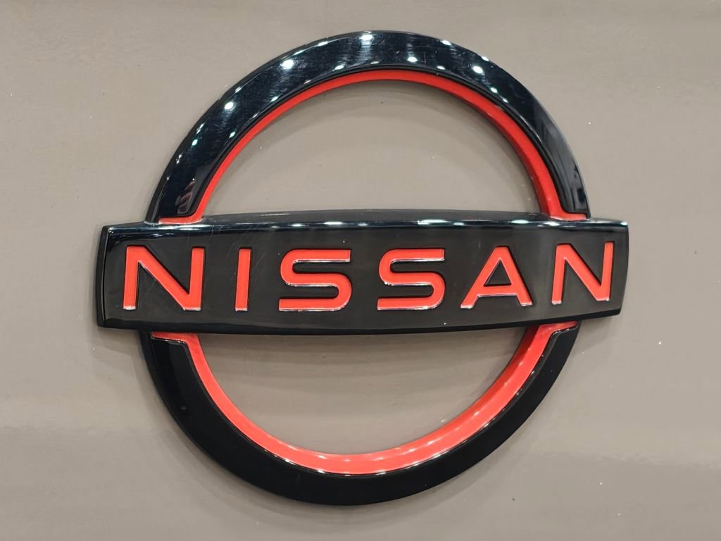 Used 2024 Nissan Frontier PRO-4X w/ Off-Road Protection Package image 49