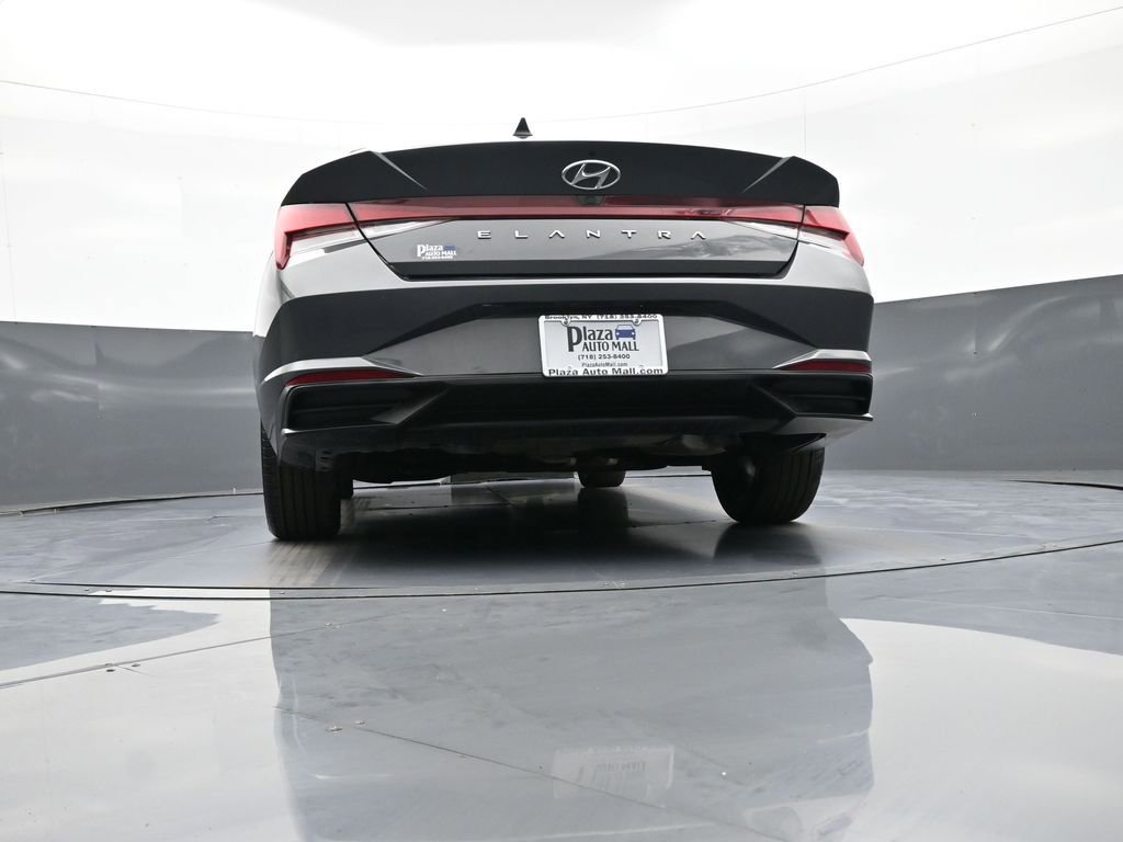Certified 2023 Hyundai Elantra SEL w/ Convenience Package FWD image 30