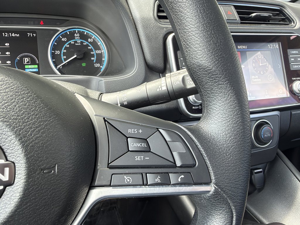 Used 2025 Nissan Leaf S FWD image 28