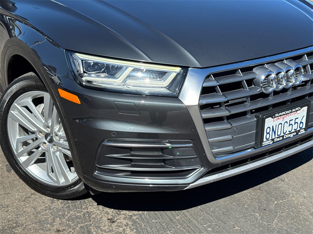 Used 2019 Audi Q5 2.0T Premium Plus w/ Premium Plus Package image 3