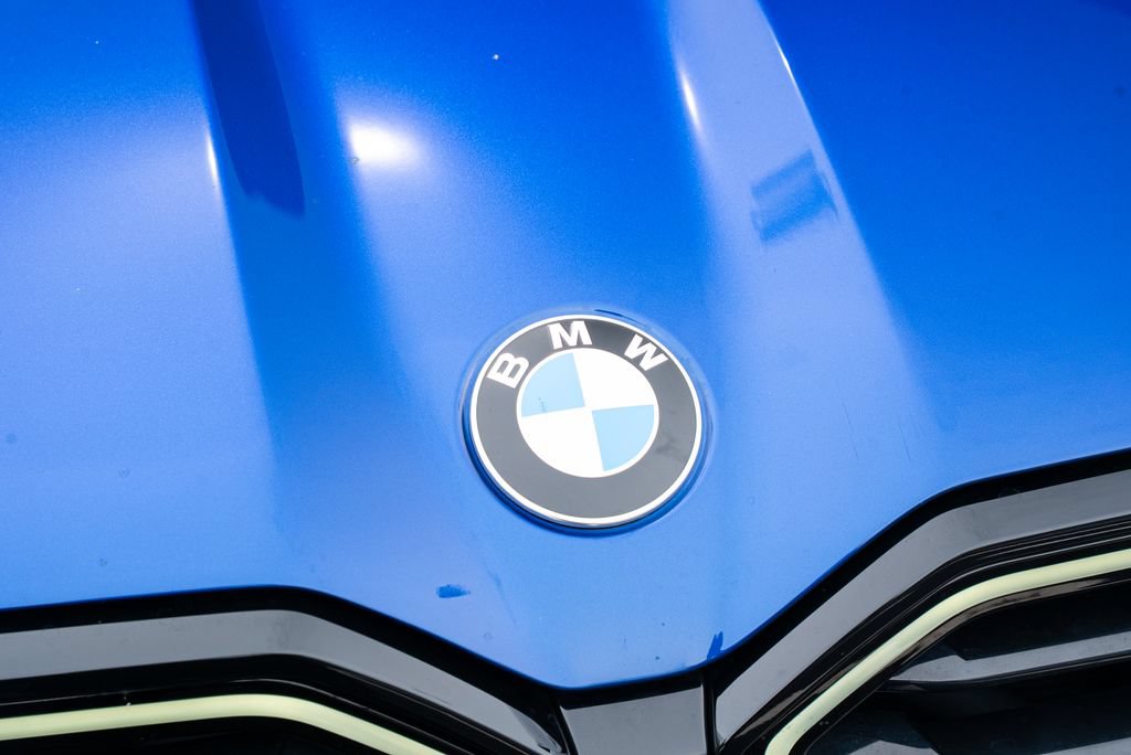 Used 2025 BMW XM Label Red w/ M Driver's Package AWD/4WD image 8