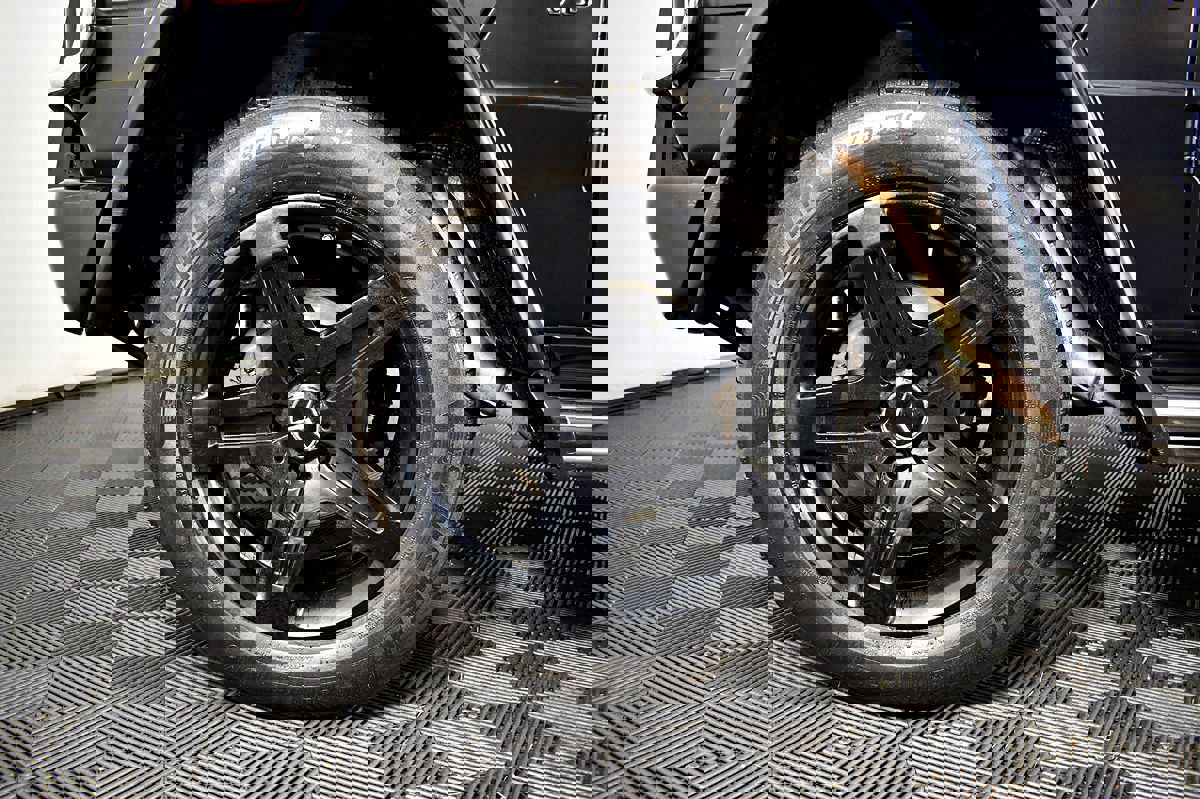 Used 2012 Mercedes-Benz G 550 SUV image 51