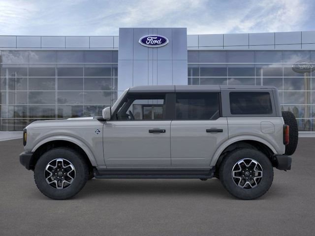 New 2026 Ford Bronco Outer Banks image 4