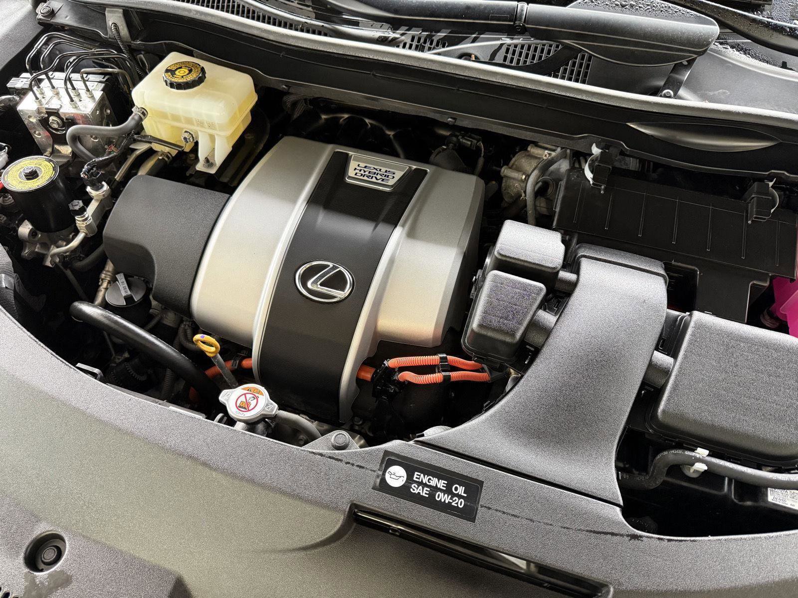 Used 2021 Lexus RX 450h AWD w/ Luxury Package image 29