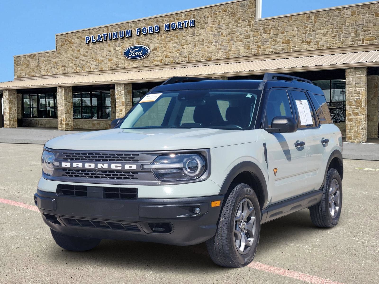 Used 2022 Ford Bronco Sport Badlands AWD/4WD image 2