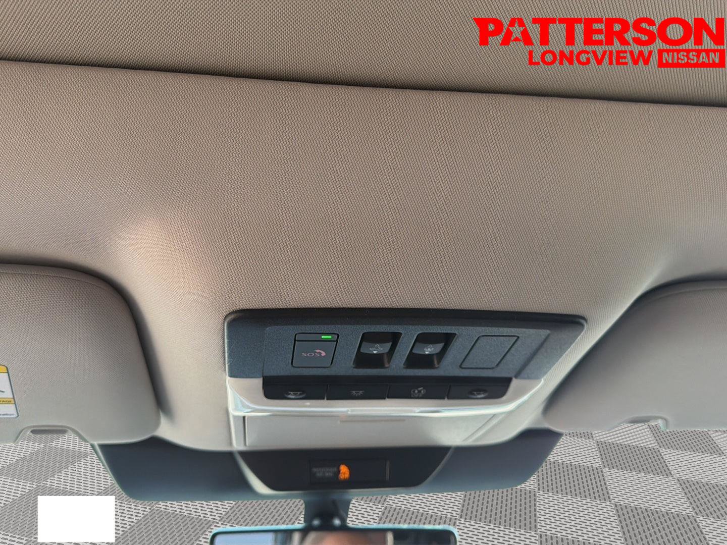Used 2026 Nissan Pathfinder Platinum FWD image 6
