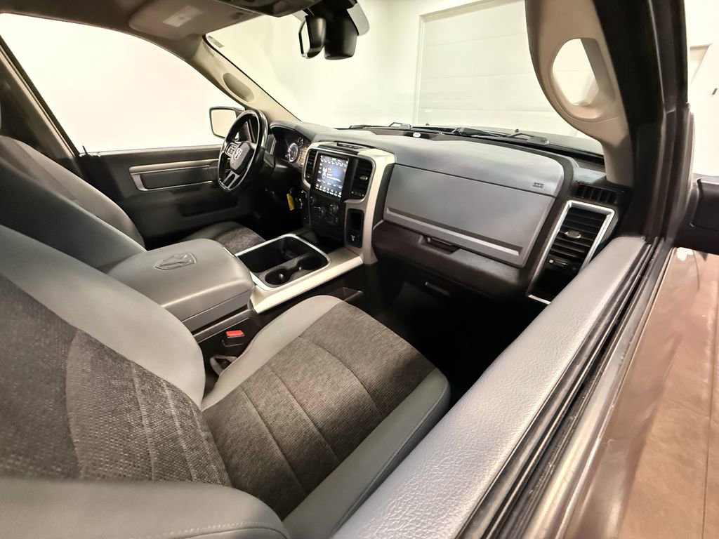 Used 2019 RAM 1500 Classic Warlock AWD/4WD image 62