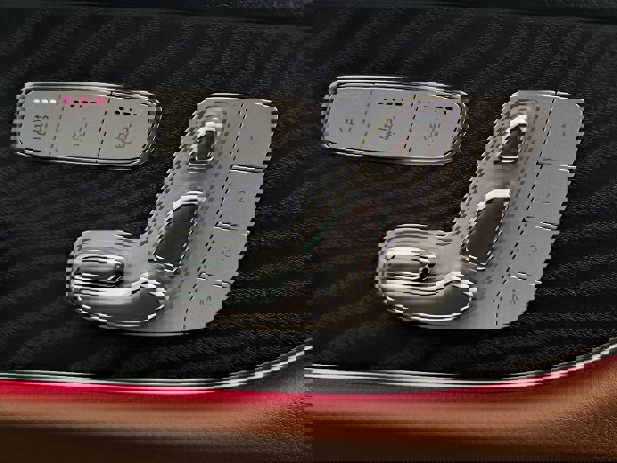 Used 2019 Mercedes-Benz E 450 4MATIC Cabriolet image 52