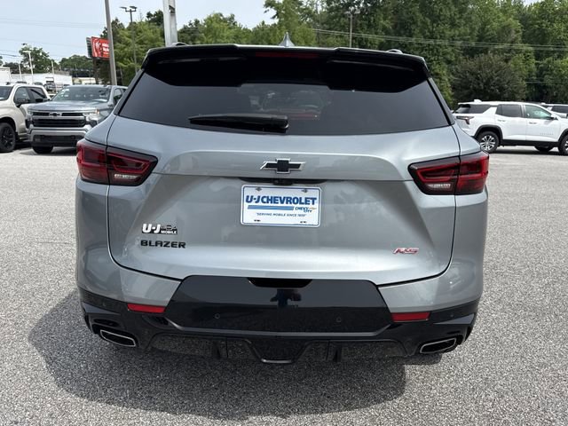 Used 2024 Chevrolet Blazer RS w/ Driver Confidence II Package FWD image 4