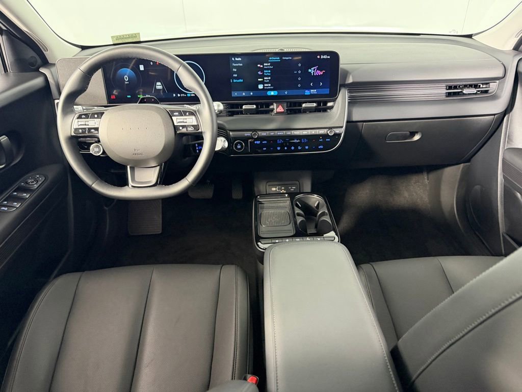 Used 2025 Hyundai Ioniq 5 SEL image 12