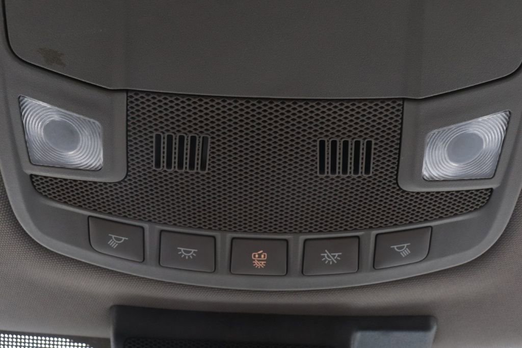 Used 2021 Ford F550 2WD Regular Cab Super Duty image 22