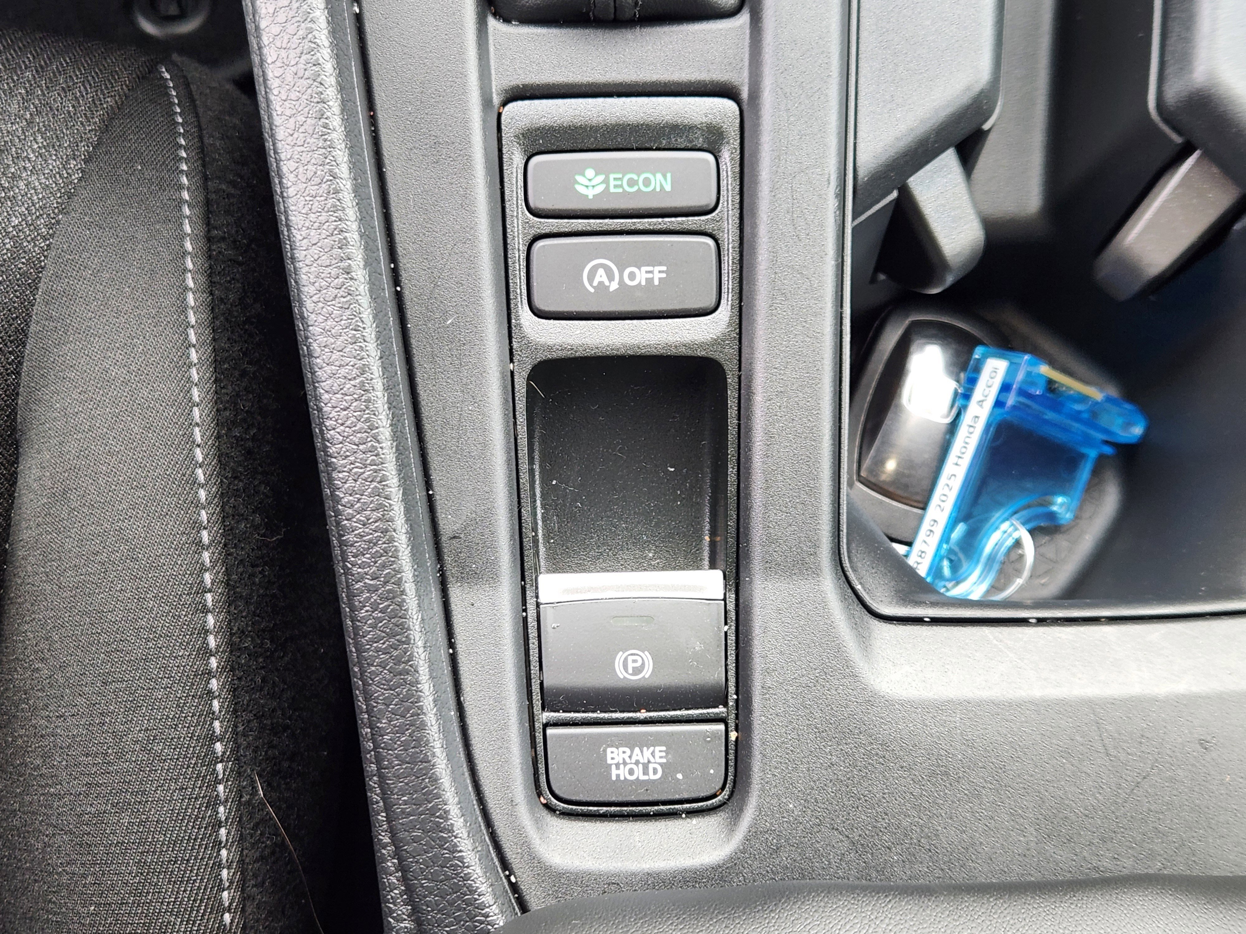 Certified 2025 Honda Accord SE image 22