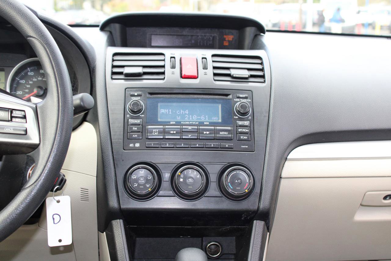 Used 2013 Subaru Crosstrek 2.0i Premium image 11