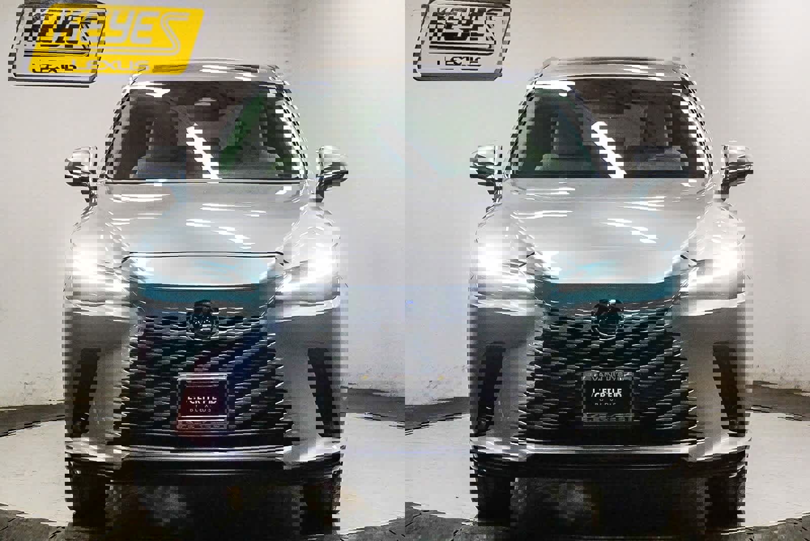 Used 2023 Lexus RX 350 FWD w/ Cold Area Package image 6