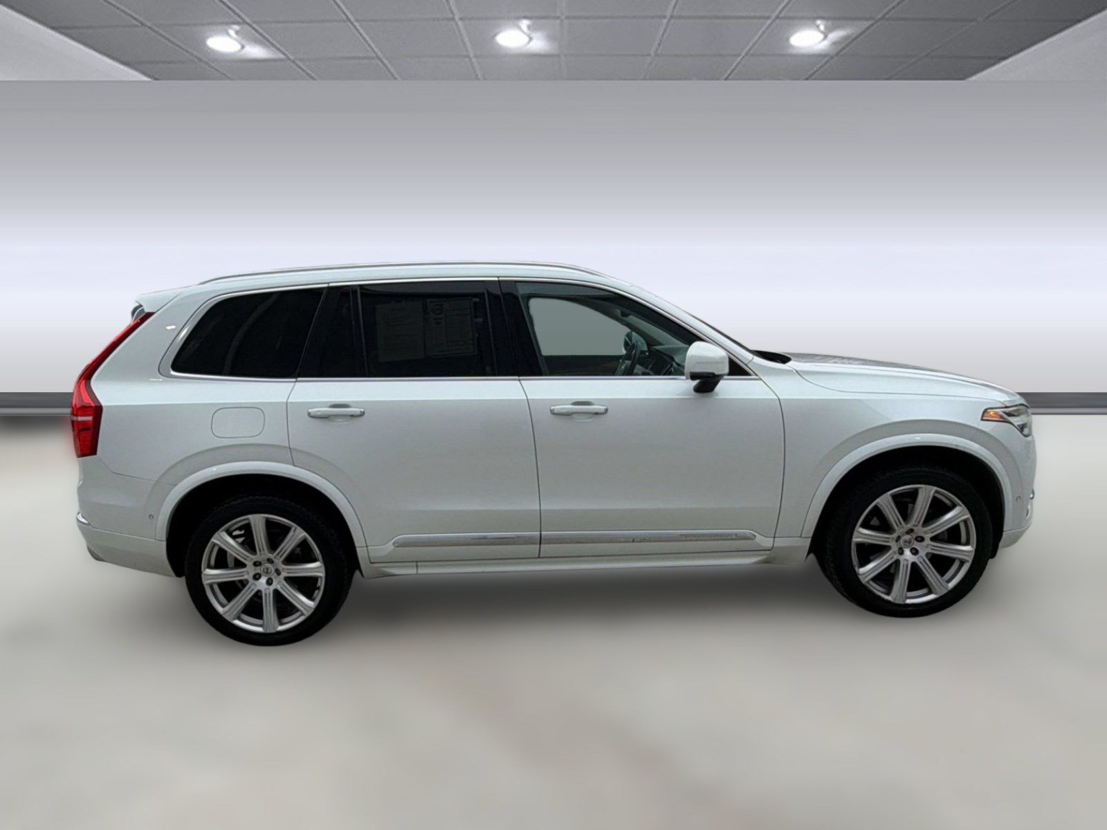 Used 2017 Volvo XC90 T6 Inscription w/ Convenience Package AWD/4WD image 8