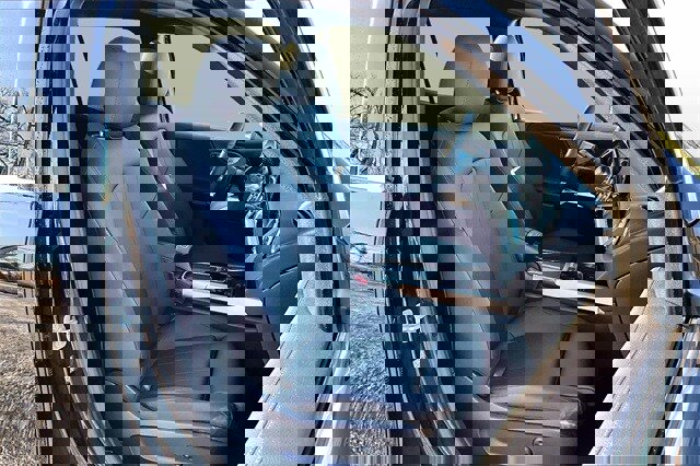 Certified 2025 Mercedes-Benz GLB 250 4MATIC image 32